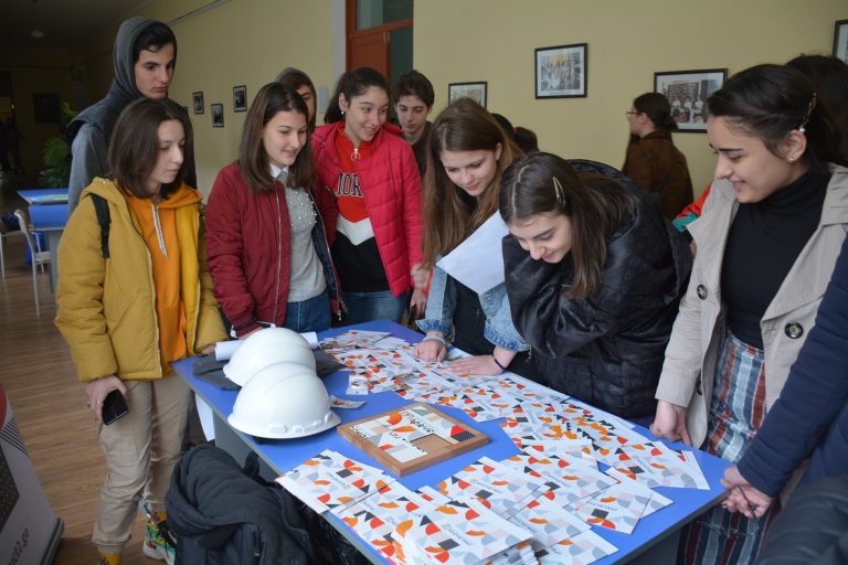 87750184_3091174870895402_4234886183907229696_n